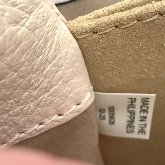 Tory Burch Britten Mini Satchel Crossbody– Delicate Pink Leather Sold Out NWT - Picture 8 of 11